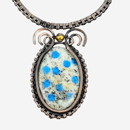 Unveiling the Mysteries: The Art of Wire-Wrapped Necklaces