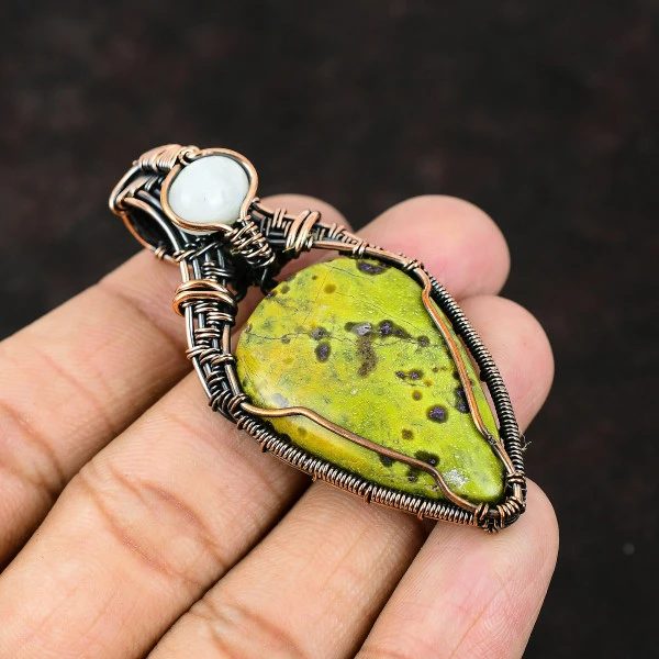 Stichtite Pear Green Handmade Copper Wire Wrapped Pendant