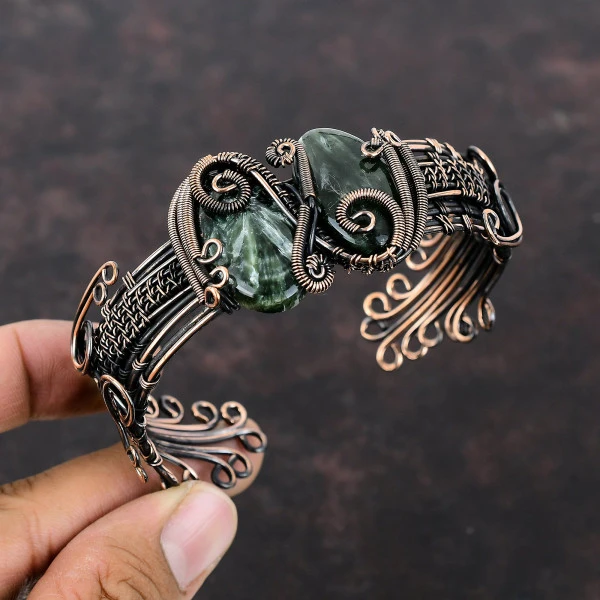 Seraphinite Oval Green Handmade Copper Wire Wrapped Bangle