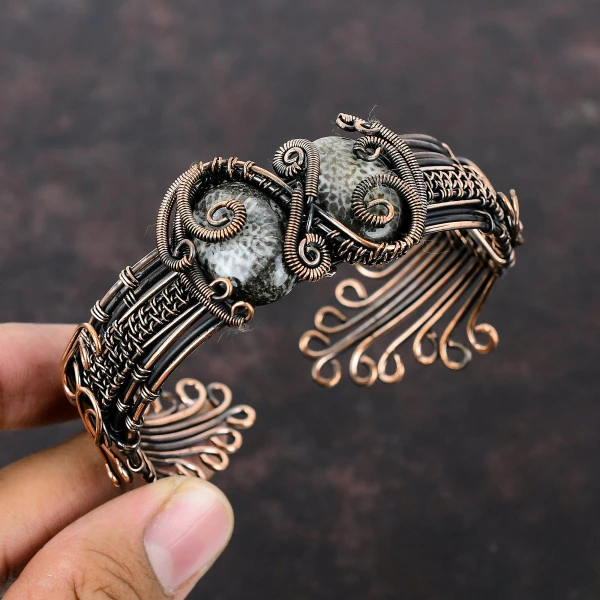 Stingray Coral Oval Gray Handmade Copper Wire Wrapped Bangle