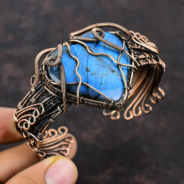 Labradorite Heart Gray Handmade Copper Wire Wrapped Bangle