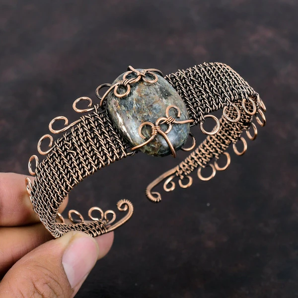 Kyanite Oval Blue Handmade Copper Wire Wrapped Bangle