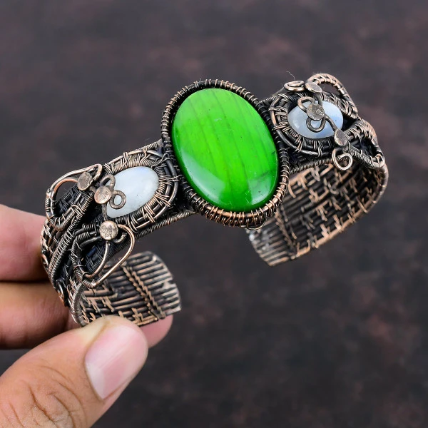 Green Fire Labradorite Oval Green Handmade Copper Wire Wrapped Bangle