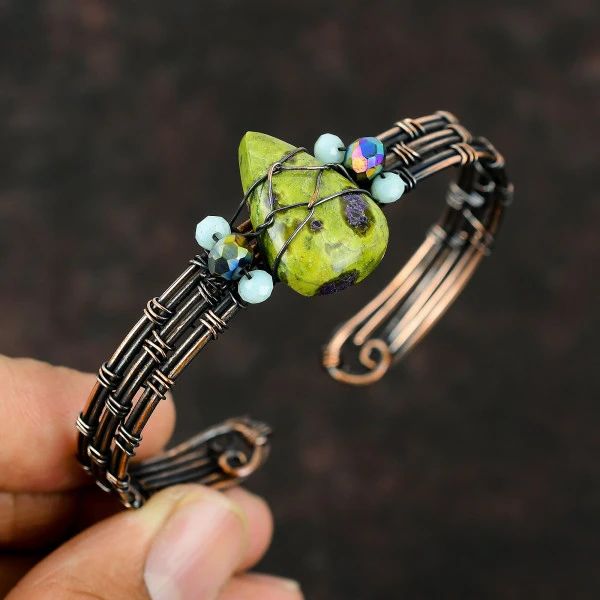 Stichtite Pear Green Handmade Copper Wire Wrapped Bangle