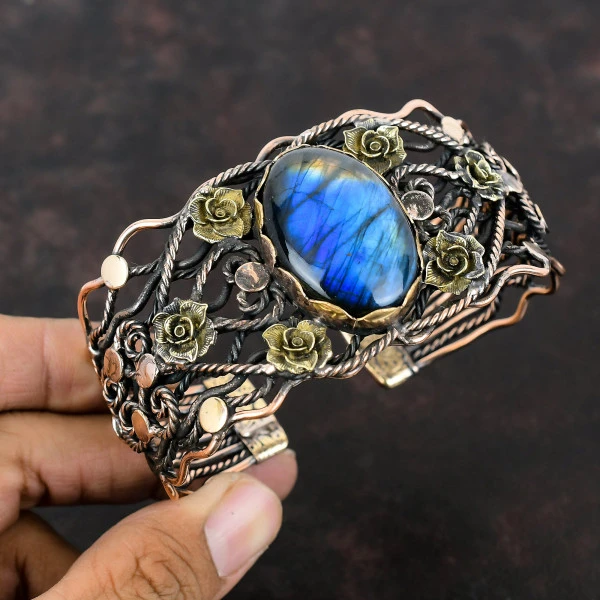 Labradorite Oval Gray Handmade Copper Wire Wrapped Bangle