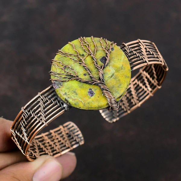 Stichtite Round Green Handmade Copper Wire Wrapped Bangle