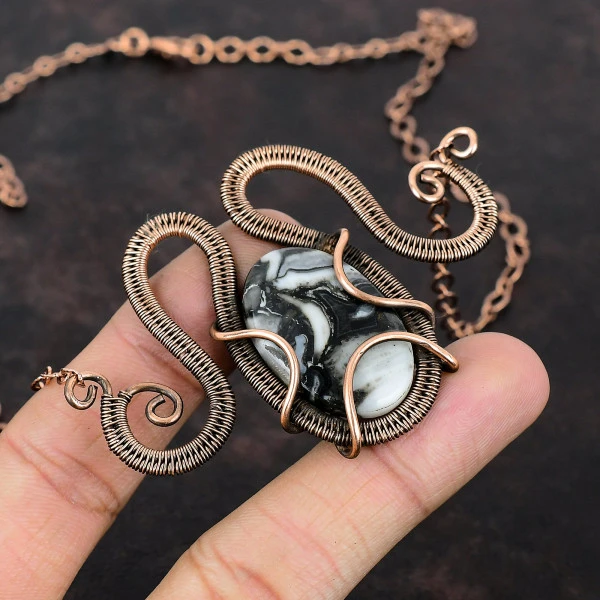 Ortho Fossil Oval Black Handmade Copper Wire Wrapped Necklace