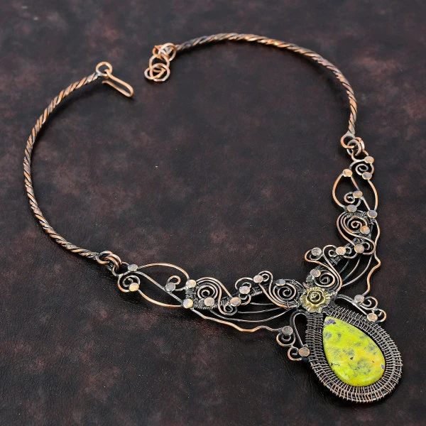 Stichtite Pear Green Handmade Copper Wire Wrapped Necklace