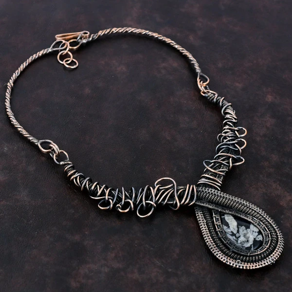 Chrysanthemum Pear Black Handmade Copper Wire Wrapped Necklace