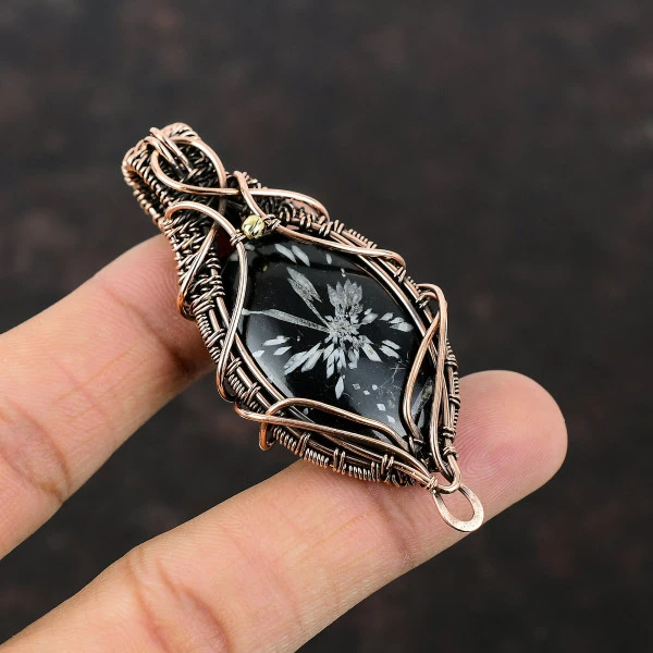 Chrysanthemum Oval Black Handmade Copper Wire Wrapped Pendant