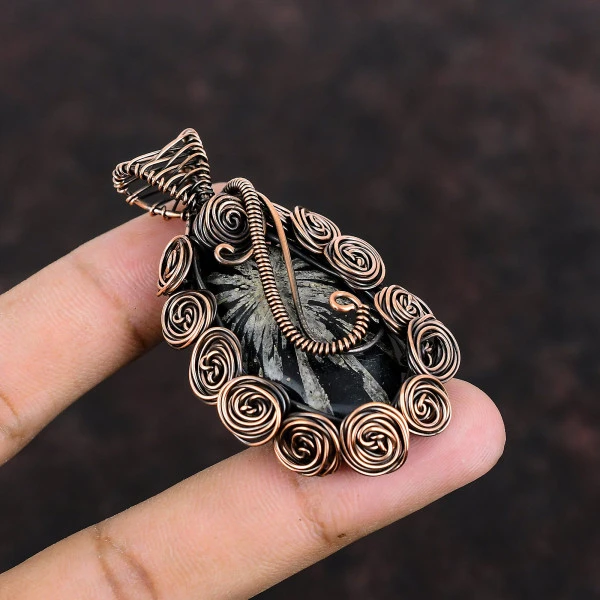 Chrysanthemum Oval Black Handmade Copper Wire Wrapped Pendant