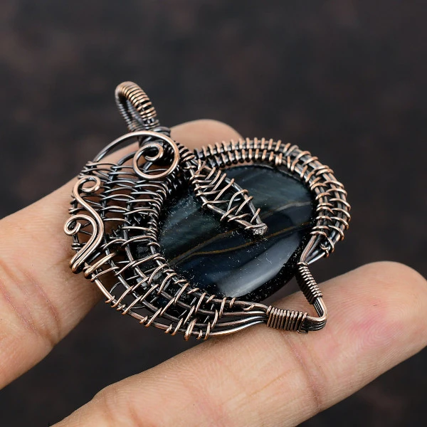 Nellite Oval Black Handmade Copper Wire Wrapped Pendant