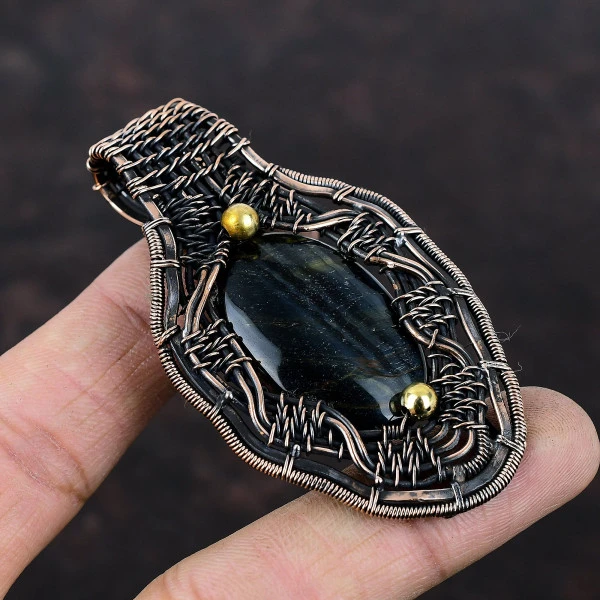 Nellite Oval Black Handmade Copper Wire Wrapped Pendant