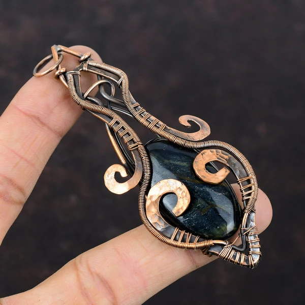 Nellite Oval Black Handmade Copper Wire Wrapped Pendant