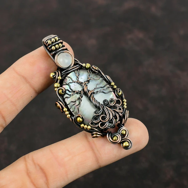 Black Mother Of Pearl Oval Black Handmade Copper Wire Wrapped Pendant
