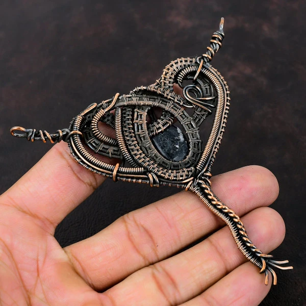 Chrysanthemum Oval Black Handmade Copper Wire Wrapped Pendant