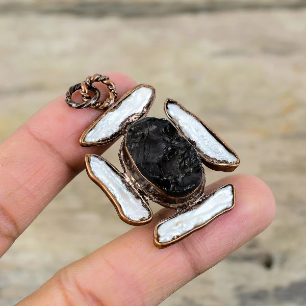 Black Tourmaline Rough Pendant Electroformed Copper Jewelry Biwa Pearl Pendant