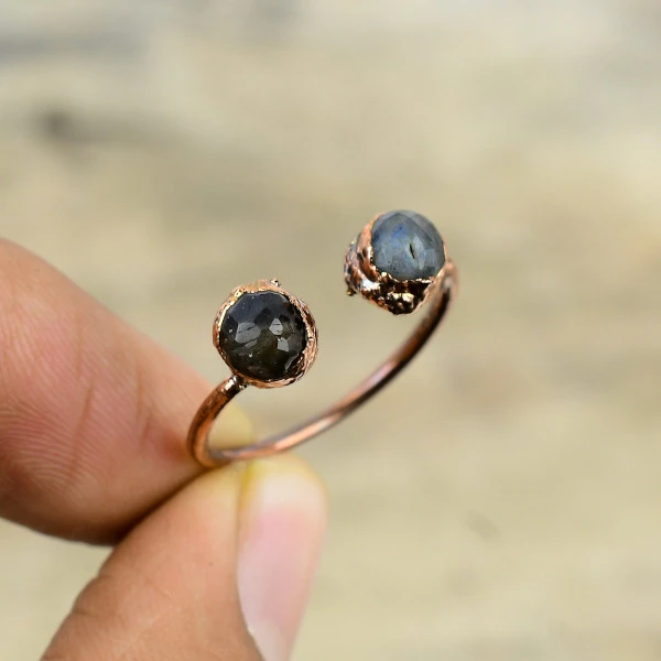 Labradorite Round Black Handmade Copper Electroformed Ring