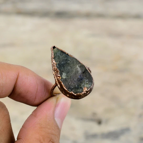 Labradorite Rough Pear Gray Handmade Copper Electroformed Ring